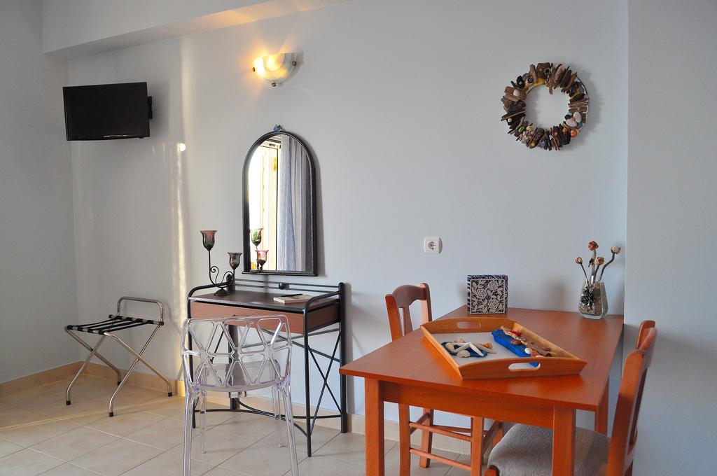 Pyrgos Zante Suites Alykanas  Buitenkant foto