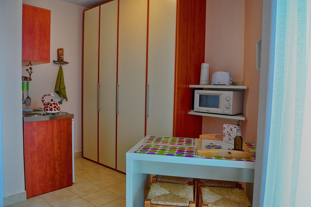 Pyrgos Zante Suites Alykanas  Buitenkant foto
